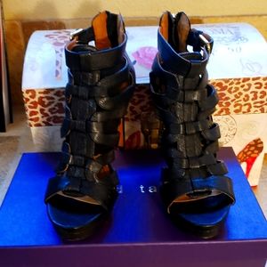 Nine West Blk NWBridglider 7m. Worn one time perfect cond